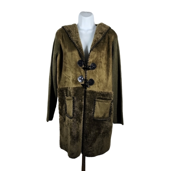 LOVE AT FIRST FIND HOODED SWEATER JACKET - Picture 1 of 7